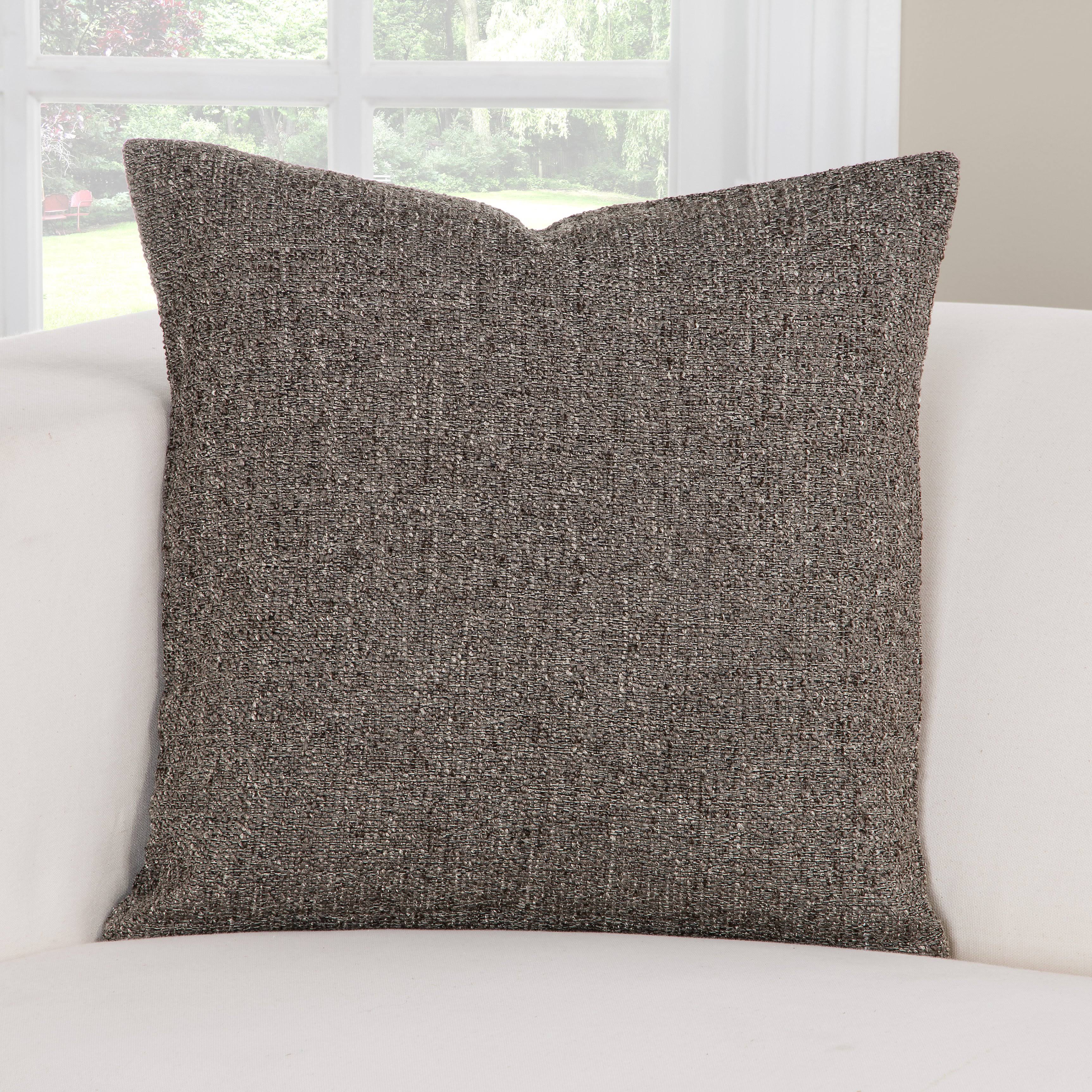 PoloGear Belmont Throw Pillow, 3IWIUO_6VIN