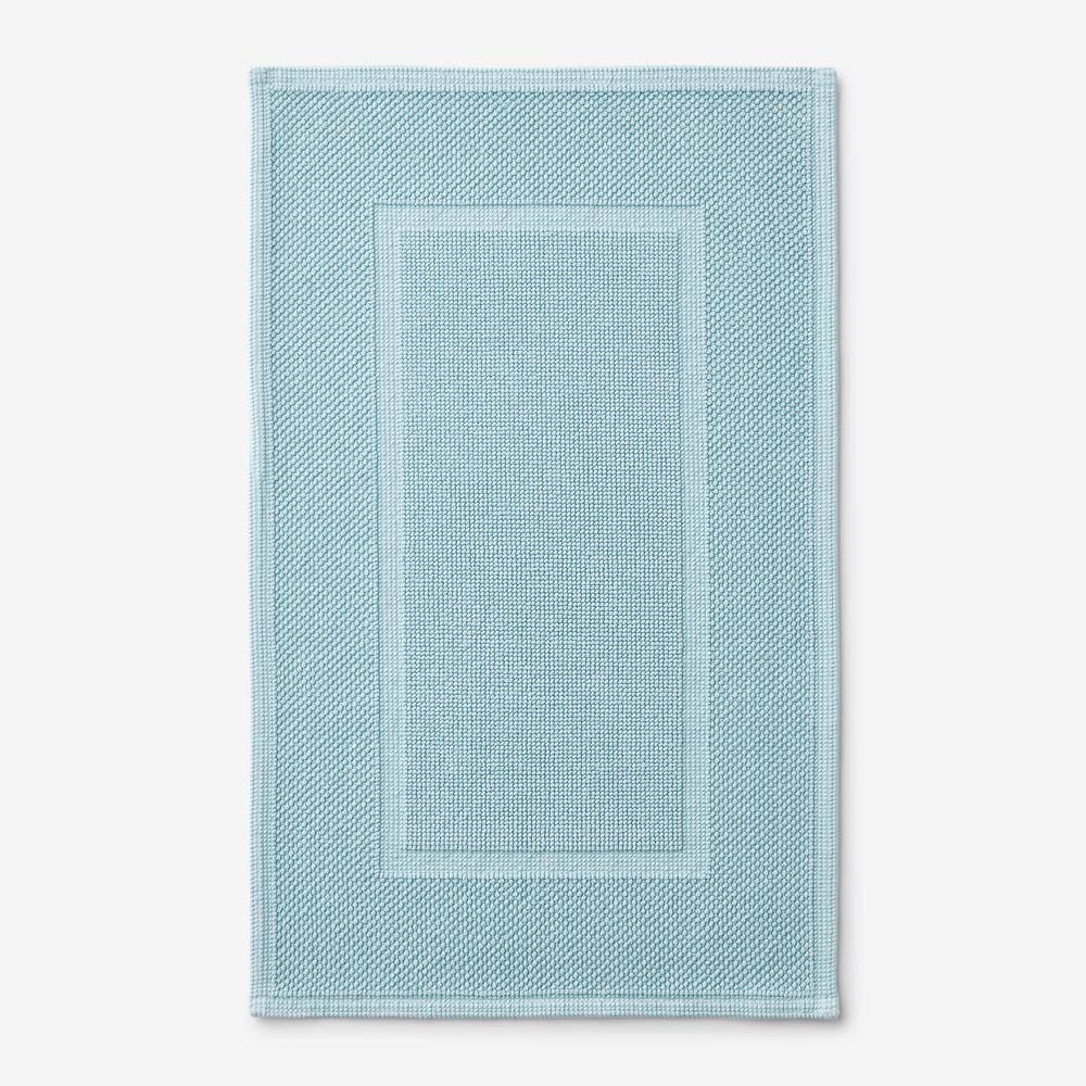 The Company Store Legends Luxury Sterling Aqua Haze 34 in. x 21 in. Cotton Bath K61VTM_RSEF