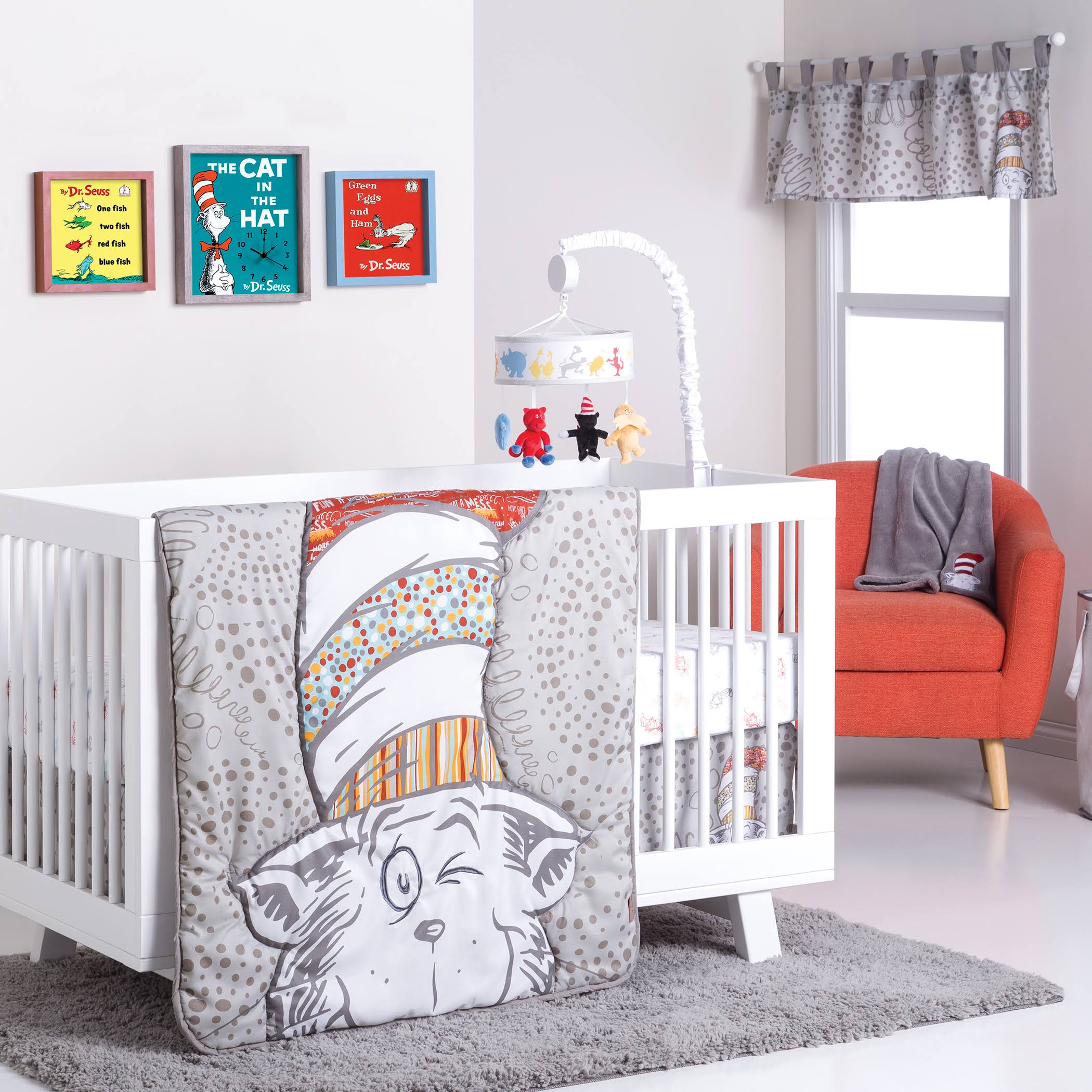 Dr. Seuss Peek-A-Boo Cat in The Hat 4 Piece Crib Bedding Set Trend SOC5XO_LFUR